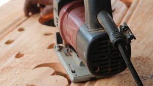 Creative jigsaw Smooth cuts Sharp design