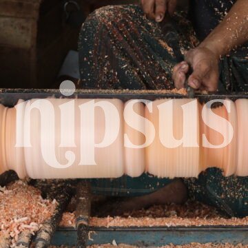 Discover amazing wooden designs made using a powerful wood lathe machine!
