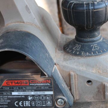 Powerful Electric Hand Planer Machine Makes Rough Wood Perfectly Smooth